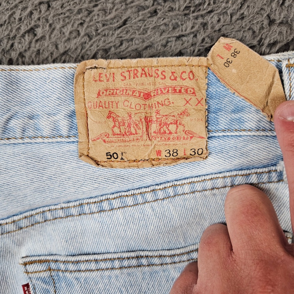 Vintage Levis 501 Mens 36x27 Straight Leg Button Fly Jeans Made in USA 2000 - Picture 10 of 11